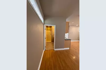 201 W 33rd Street #B, Austin, TX 78705 - Photo 7