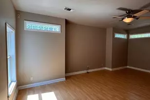 201 W 33rd St, Austin, TX 78705 - Photo 5