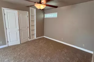 201 W 33rd St, Austin, TX 78705 - Photo 15