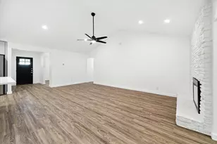 1311 Warrington Dr, Austin, TX 78753 - Photo 9