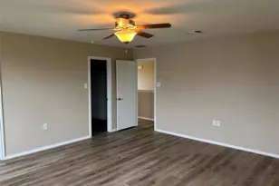 9001 Bird Brook Ln, Austin, TX 78747 - Photo 11