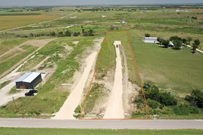 2069 County Road 455 Road, Coupland, TX 78615 - Photo 7