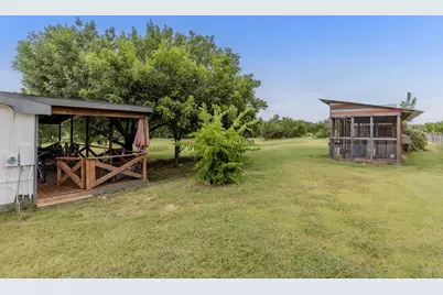 706 Phillip Lane, Liberty Hill, TX 78642 - Photo 7