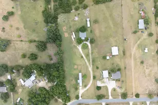 706 Phillip Ln, Liberty Hill, TX 78642 - Photo 15