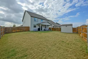 323 Blackbear Dr, Hutto, TX 78634 - Photo 5