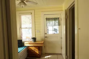 459 E Commerce St, New Braunfels, TX 78130 - Photo 15