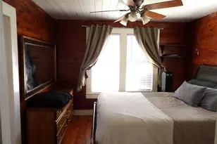 459 E Commerce St, New Braunfels, TX 78130 - Photo 9