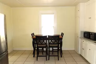 459 E Commerce St, New Braunfels, TX 78130 - Photo 7