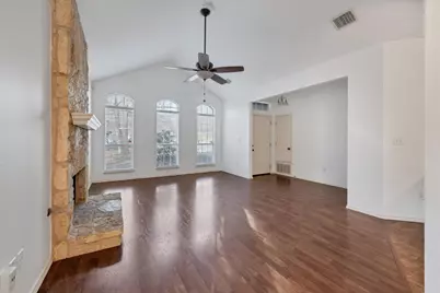 4600 Rivka Cove, Austin, TX 78741 - Photo 9