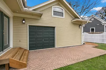 206 N Fm 1660, Hutto, TX 78634 - Photo 33