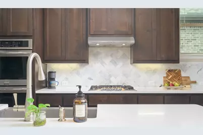 5612 Wild Foxglove Road, Spicewood, TX 78669 - Photo 5