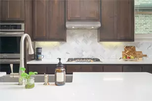 5612 Wild Foxglove Road, Spicewood, TX 78669 - Photo 5