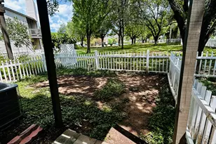 1818 River Crossing Cir, Austin, TX 78741 - Photo 11