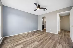 2018 W Rundberg Ln Ln, Austin, TX 78758 - Photo 13