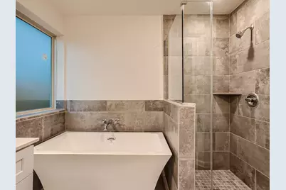 204 Comet Pointe Drive, Georgetown, TX 78628 - Photo 7