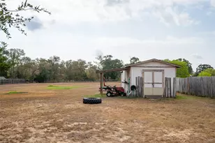 127 Meadow Way, Cedar Creek, TX 78612 - Photo 27