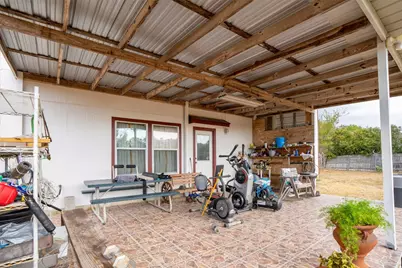 127 Meadow Way, Cedar Creek, TX 78612 - Photo 29