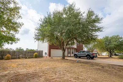 127 Meadow Way, Cedar Creek, TX 78612 - Photo 35