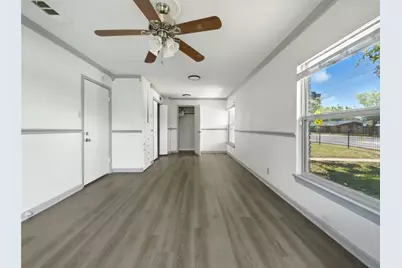 1604 Springdale Road, Austin, TX 78721 - Photo 13