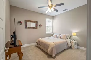 177 Mokulua Ln, Bastrop, TX 78602 - Photo 17