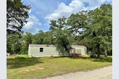 104 Shoshoni Drive, Smithville, TX 78957 - Photo 1