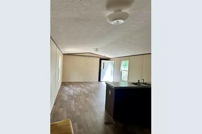 104 Shoshoni Drive, Smithville, TX 78957 - Photo 5