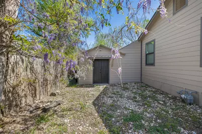 823 Hickory Street, Rockdale, TX 76567 - Photo 3