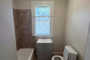 730 Carolina St, San Antonio, TX 78210 - Photo 7