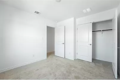 103 W Thurman Holt Road, Hutto, TX 78634 - Photo 11