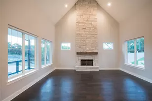3018 Sunridge Dr, Austin, TX 78741 - Photo 5