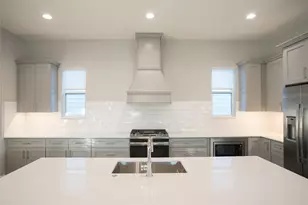 3018 Sunridge Dr, Austin, TX 78741 - Photo 13
