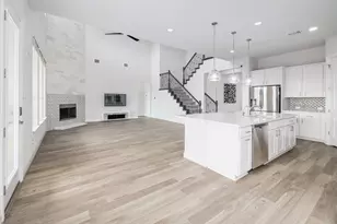 121 Rpd Spgs Cv, Georgetown, TX 78628 - Photo 11