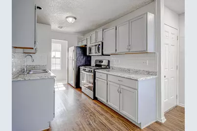 7908 W Gate Boulevard #B, Austin, TX 78745 - Photo 9