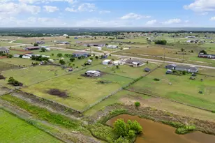 156 Daniel Dr, Bertram, TX 78605 - Photo 3