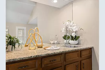10915 Thicket Trail, Austin, TX 78750 - Photo 11