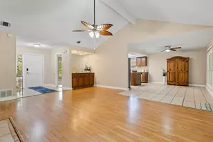 10915 Thicket Trail, Austin, TX 78750 - Photo 3