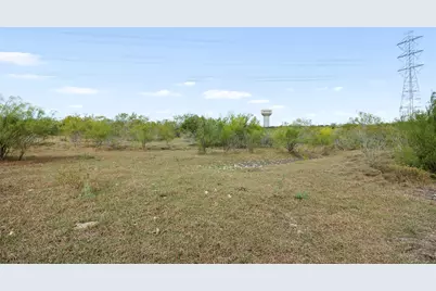 1001 Schubert Lane, Kyle, TX 78640 - Photo 7