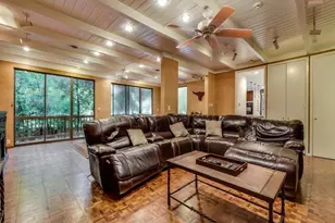 800 Leonard St, Austin, TX 78705 - Photo 15