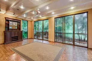 800 Leonard St, Austin, TX 78705 - Photo 7