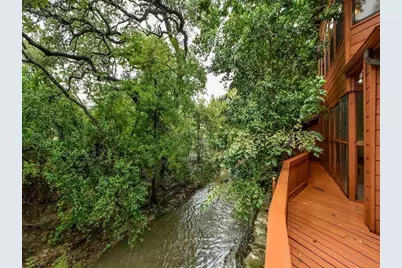 800 Leonard Street, Austin, TX 78705 - Photo 29