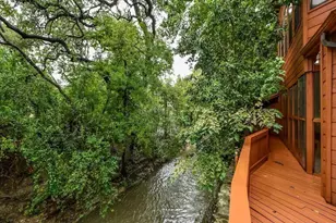 800 Leonard St, Austin, TX 78705 - Photo 29