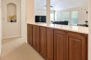 2004 Petrified Forest Dr, Austin, TX 78747 - Photo 9