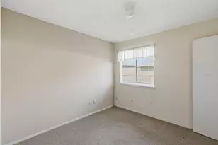 2711 Sunny Ln, Taylor, TX 76574 - Photo 29