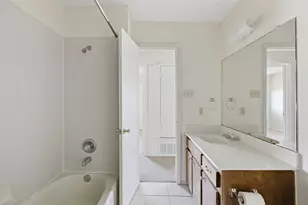 2711 Sunny Ln, Taylor, TX 76574 - Photo 25