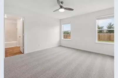 1040 Riverdale Cove, Jarrell, TX 76537 - Photo 17