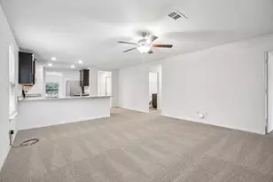 1040 Riverdale Cove, Jarrell, TX 76537 - Photo 11