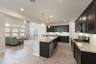 121 Bolivar Wy, San Marcos, TX 78666 - Photo 9