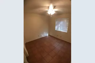 2610 Salado Street #212, Austin, TX 78705 - Photo 7