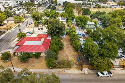 1906 E 2nd Street, Austin, TX 78702 - Photo 17