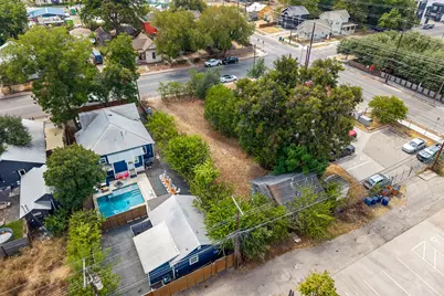 1906 E 2nd Street, Austin, TX 78702 - Photo 19